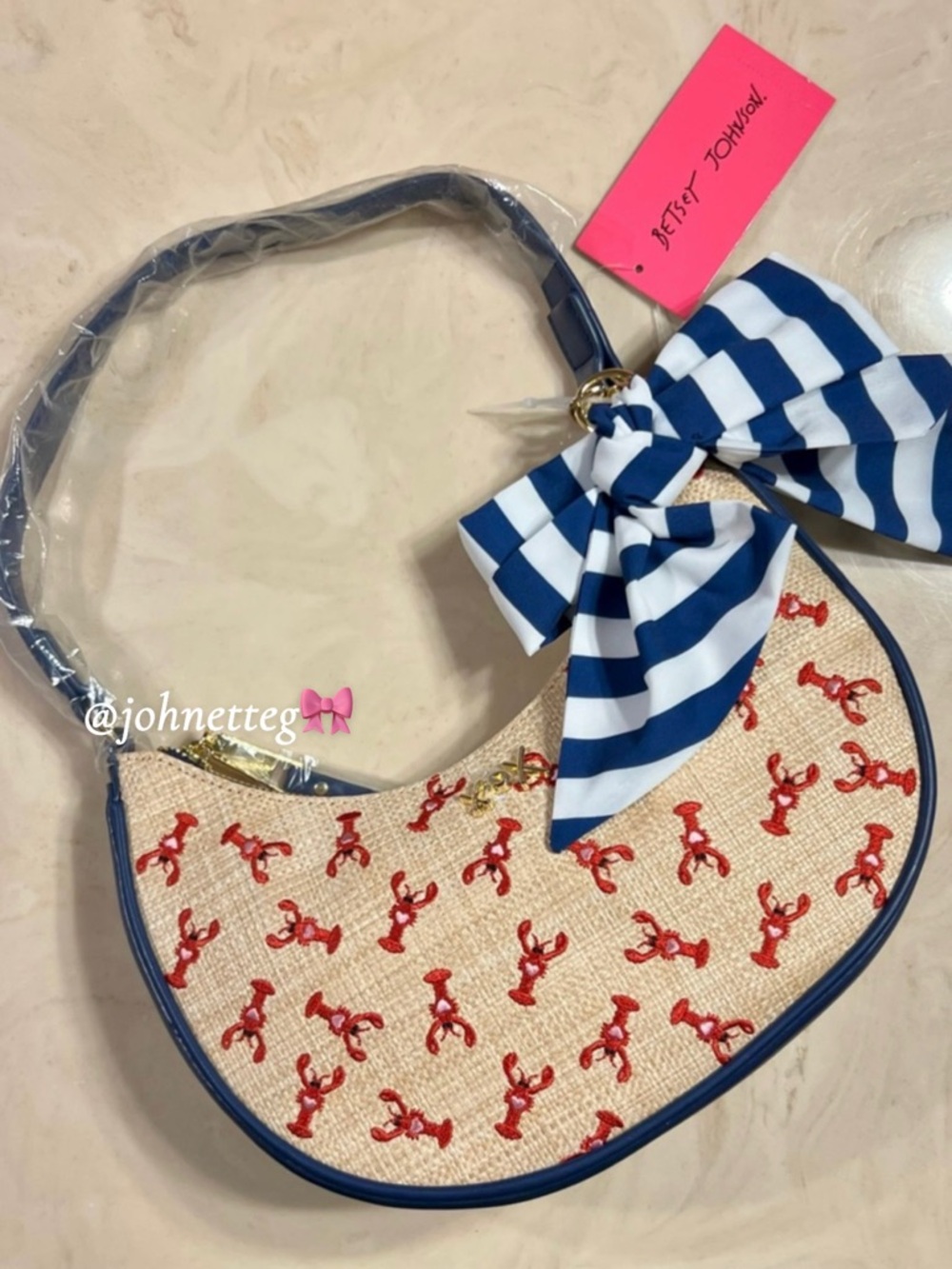 🦞👜BETSEY JOHNSON Straw Lobster Shoulder Bag With Blue & White Striped Bow Charm